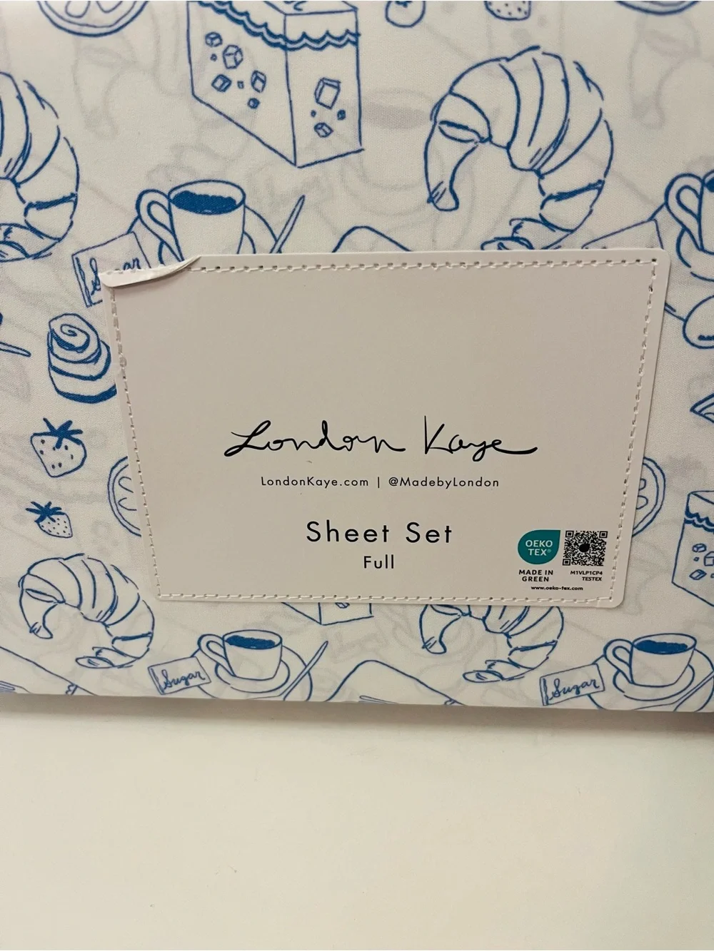 London Kaye Full Sheet Sets Lot of 2 Parisian Pastry & Cafe Espresso Martini